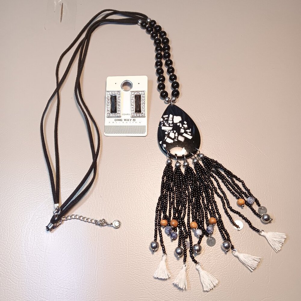 Cato black pendant statement necklace & black rectangular rhinestone earrings
